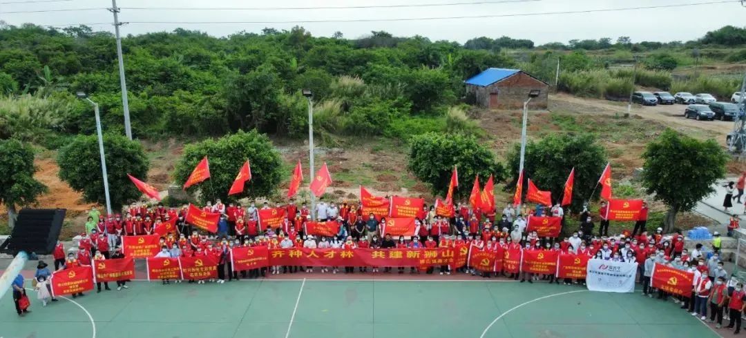 植树添绿 | long8唯一集团党支部参与义务植树活动，做生态文明实践者